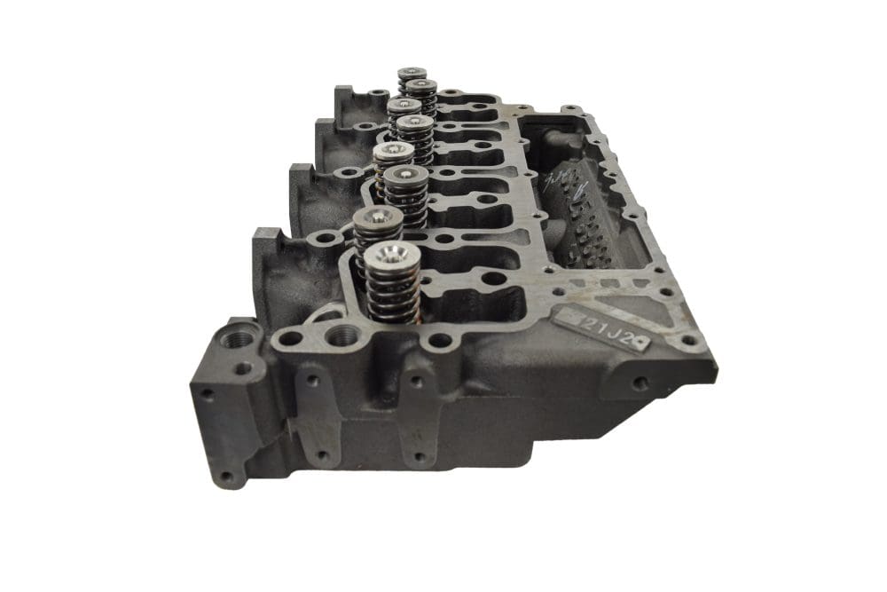 Cummins Cylinder Head with Valves for 4B 3910275