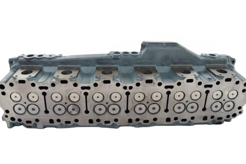 Detroit Series 60 12.7L Cylinder Head with Valves 23538858 – Remanufactured