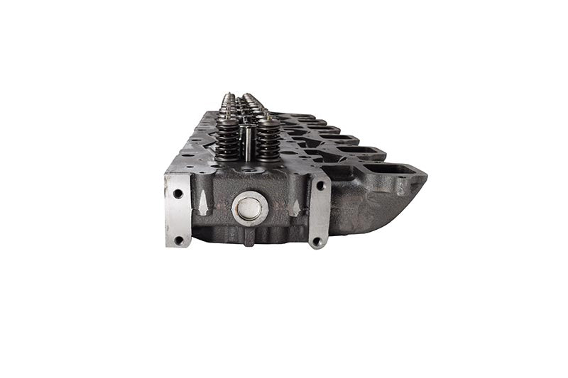 Detroit Series 60 Cylinder Head 23531254 – Remanufactured