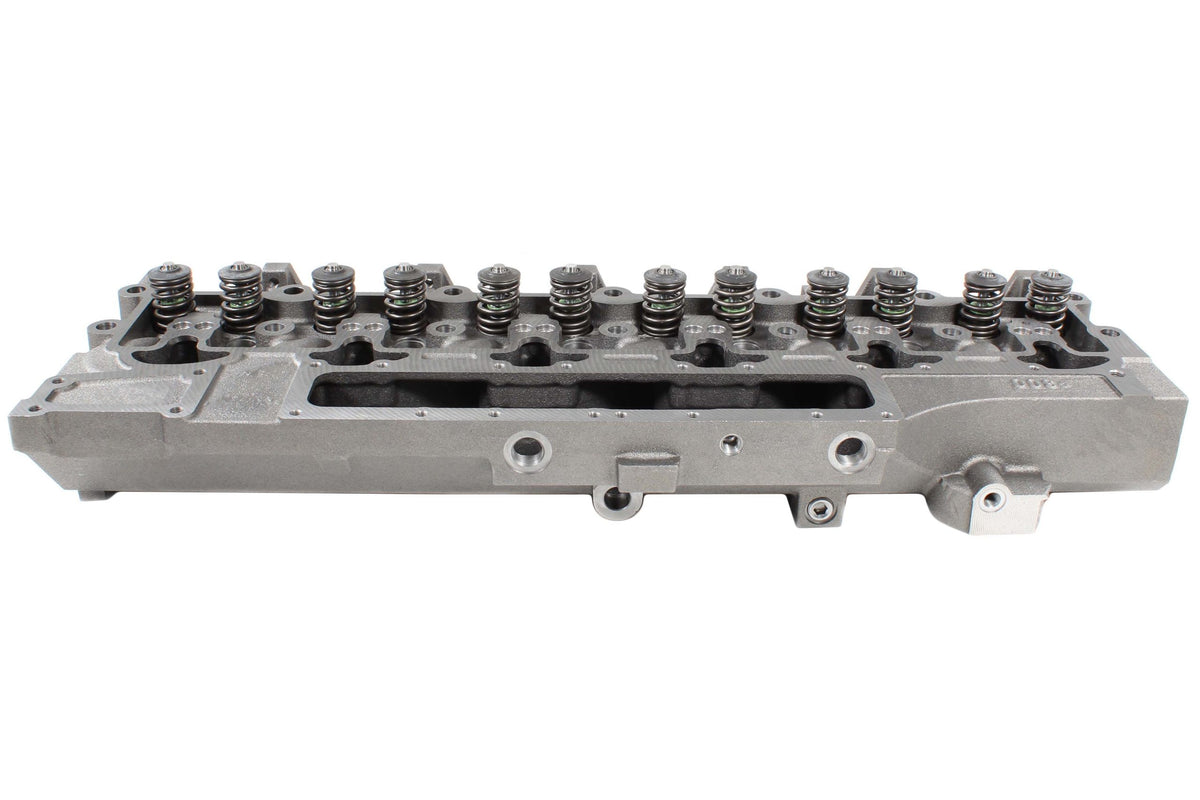 Cummins ISC 8.3L Cylinder Head 3936152