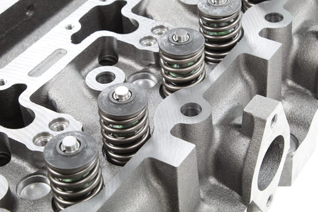 Cummins ISC 8.3L Cylinder Head 3936152